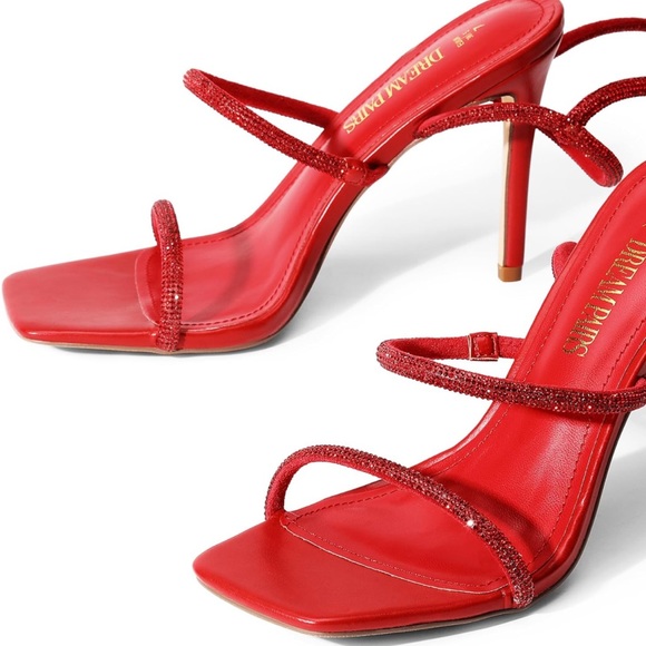 Red Heels - Picture 4 of 5